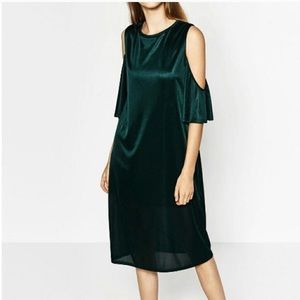 Emerald Green Zara Trafaluc Cold Shoulder Dress, M